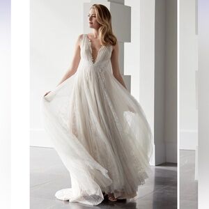 Watters Vita Style 69702R wedding dress Sz 0